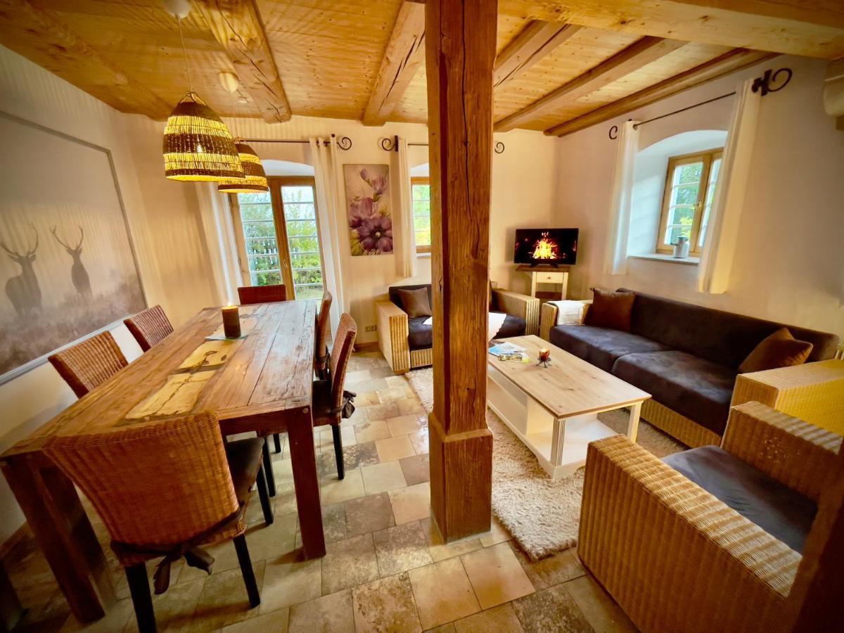 Rohrachhof Apartment Treuchtlingen Bagian luar foto